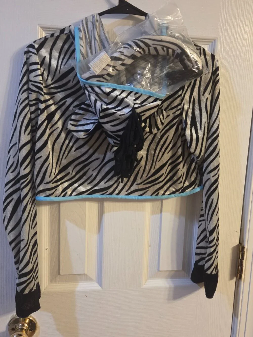 Girls Zebra Print Cropped Zip Up Hoodie Silver Black Metallic Jacket Size XL